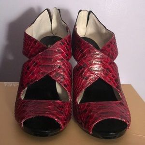 Brand new Michael Michael Kors snake heels